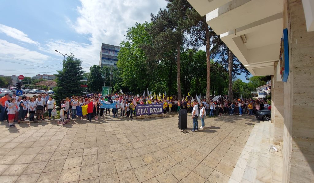 (Video) Negocieri eșuate. Greva profesorilor continuă. Ce se va întâmpla la Buzău