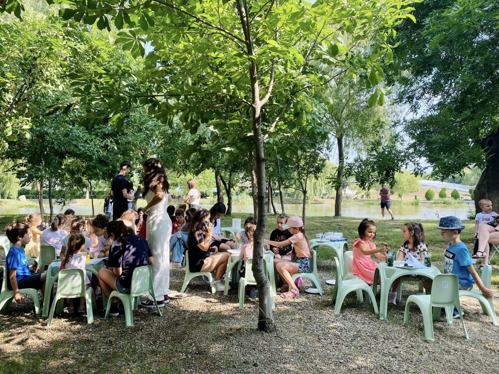 (P) Comunicat de presă-Școala din parc revine la programul de vacanța mare!