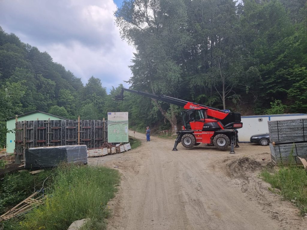 Bani de la Guvern, în prag de Crăciun, pentru 8 comune din Buzău. Cum s-au împărțit sumele