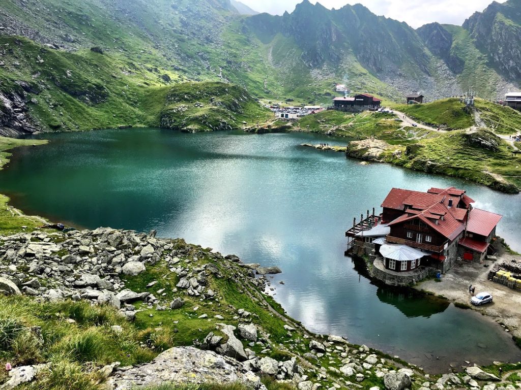 Unde se fac cele mai cool poze vara asta. România, top 10 destinații de vacanță