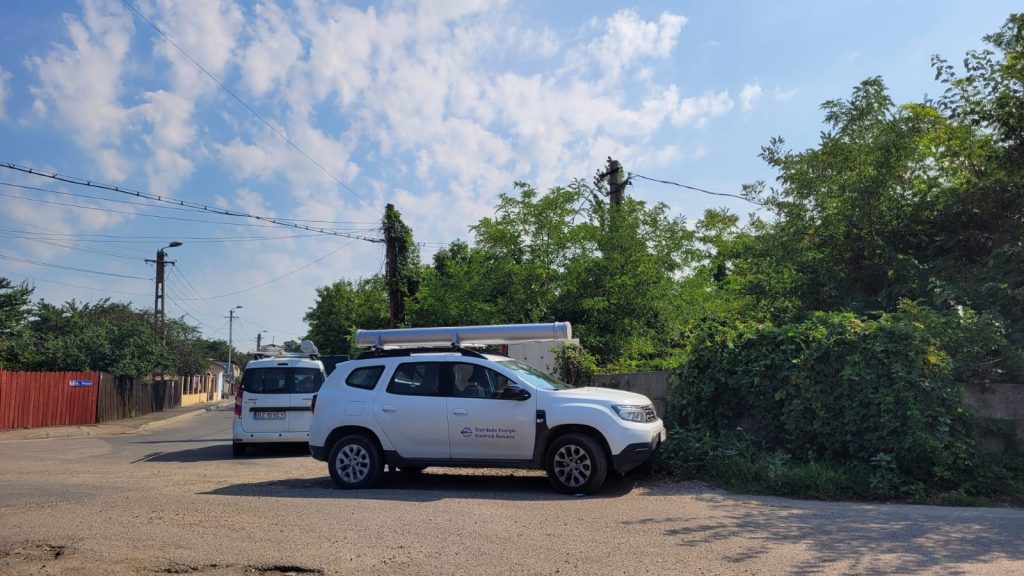 (VIDEO) Noapte în beznă pentru sute de buzoieni! „Am stat pe stradă, am aprins candele și lanterne”