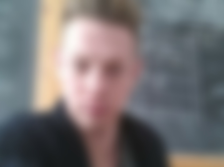Profesorul de desen de la Liceul Marghiloman și Școala 7, suspendat. IȘJ face verificări în cele două școli
