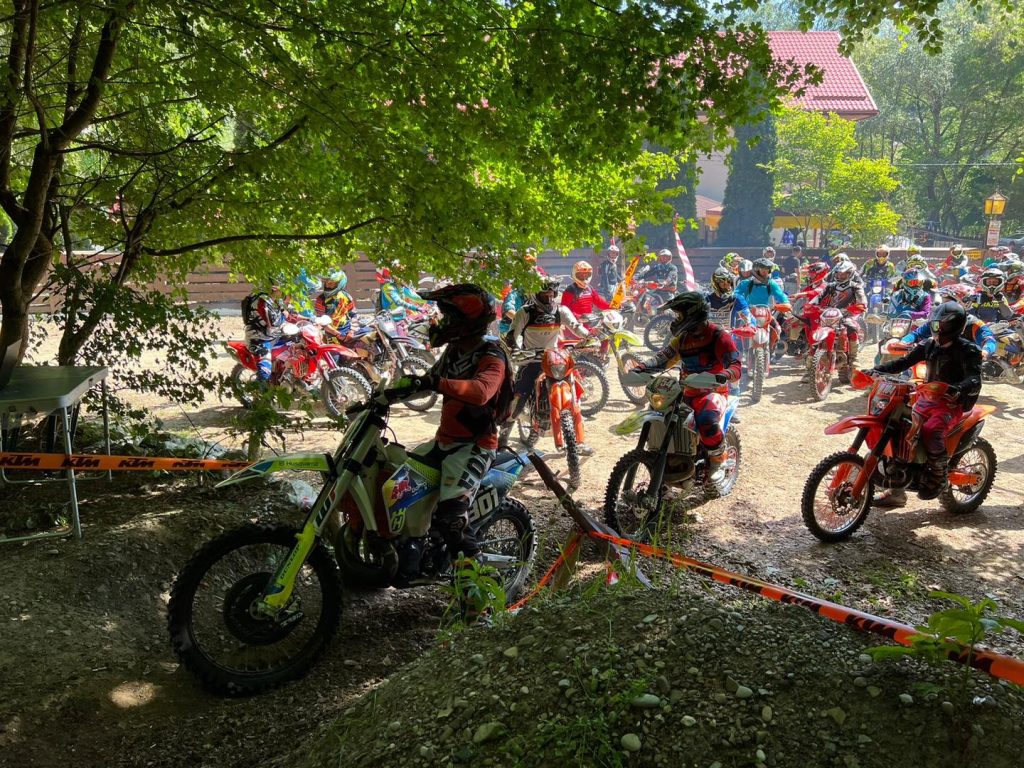 Zi de distracție pură la Buzău! În ce comună adrenalina va atinge cote maxime