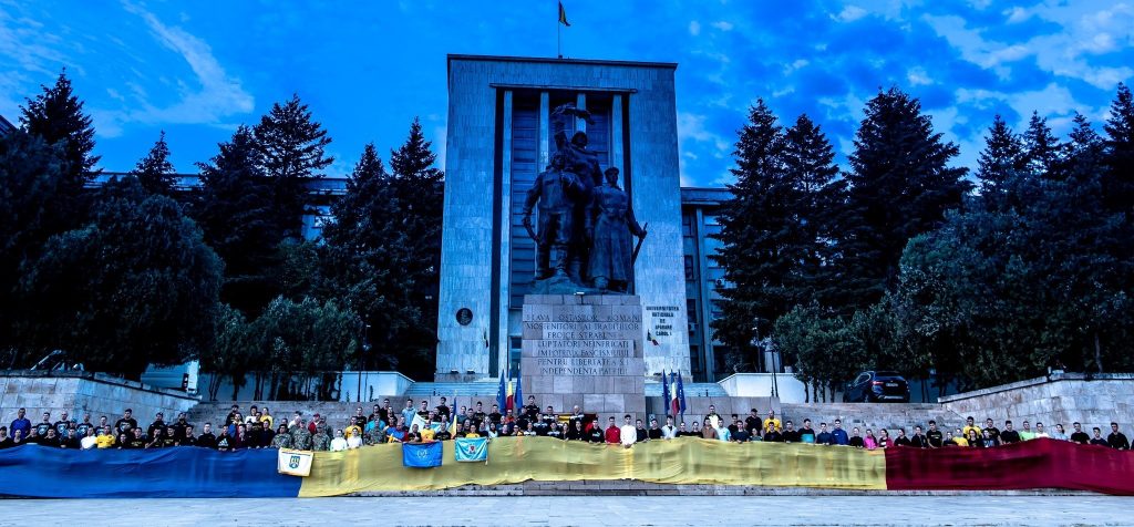 (FOTO) “Ștafeta Veteranilor” ajunge la Buzău. Unde și când va fi predată ștafeta următoarei echipe