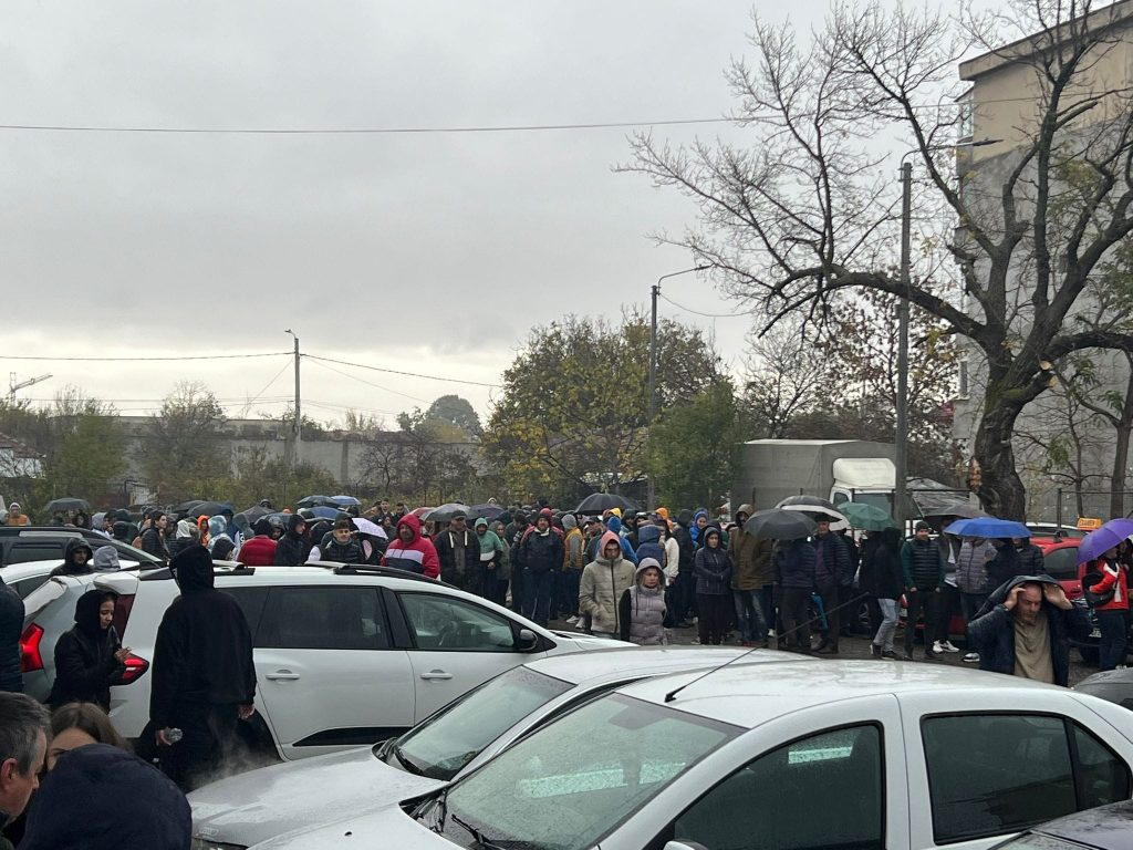 (FOTO) Weekend cu uși deschise la Permise și Înmatriculări