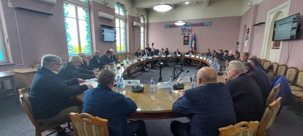 Vot de urgență! Câți angajați ai Primăriei rămân fără posturi după aplicarea ”Ordonanței austerității”