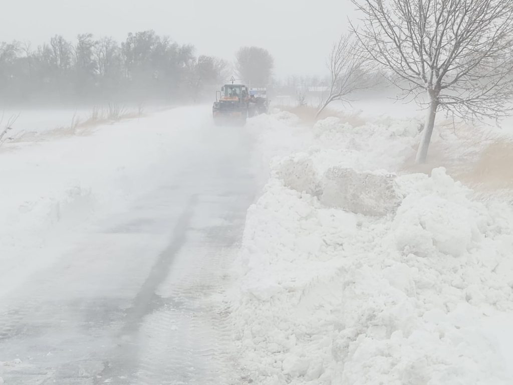 (Video) Prefectura Buzău a anunțat primele restricții de circulație din cauza viscolului