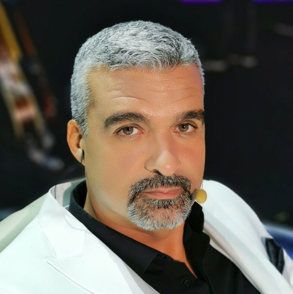 Aurelian Temișan, un bărbat bine. Pare neschimbat de ani de zile și spune secretul