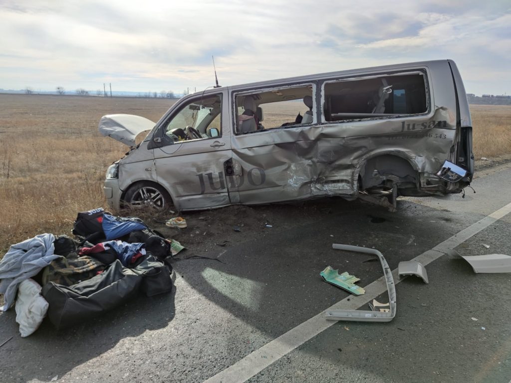 Sportiv rănit în accidentul de la Hanul lui Țintă, transferat la un spital din București. Care este starea lui