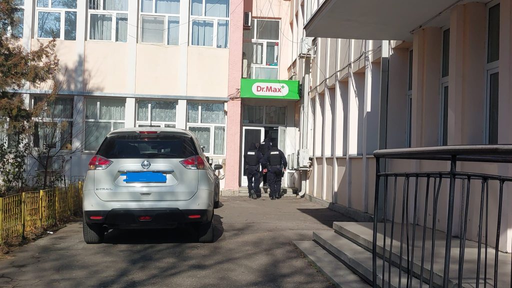 Mită la medici pentru obținerea pensiei pe caz de boală. Primele detalii din ancheta procurorilor