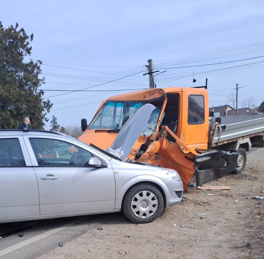 Nu a acordat prioritate! În ce stare sunt victimele accidentului de la CA Rosetti