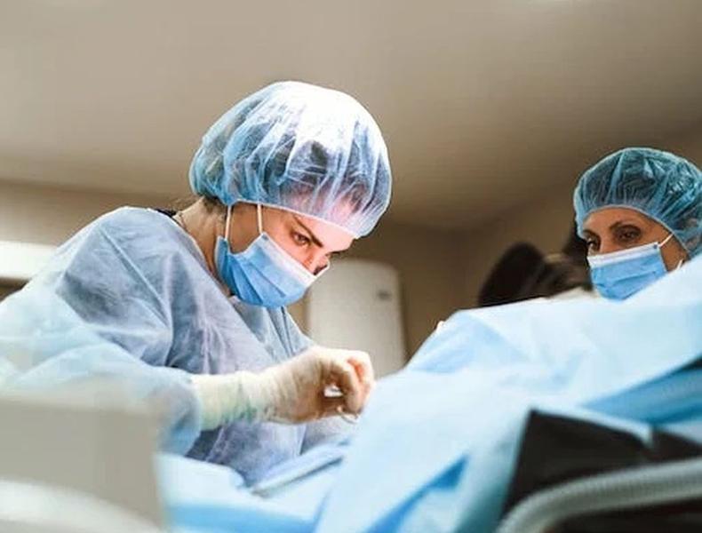 Reabilitarea sălilor de operații, doar pe hârtie. Au apărut noi piedici, așa că se lucrează la un alt scenariu