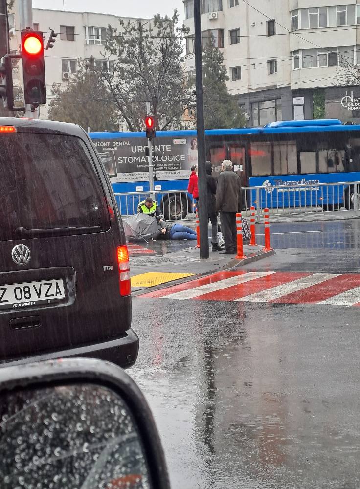 Pieton accidentat în intersecția Unirii cu Bălcescu