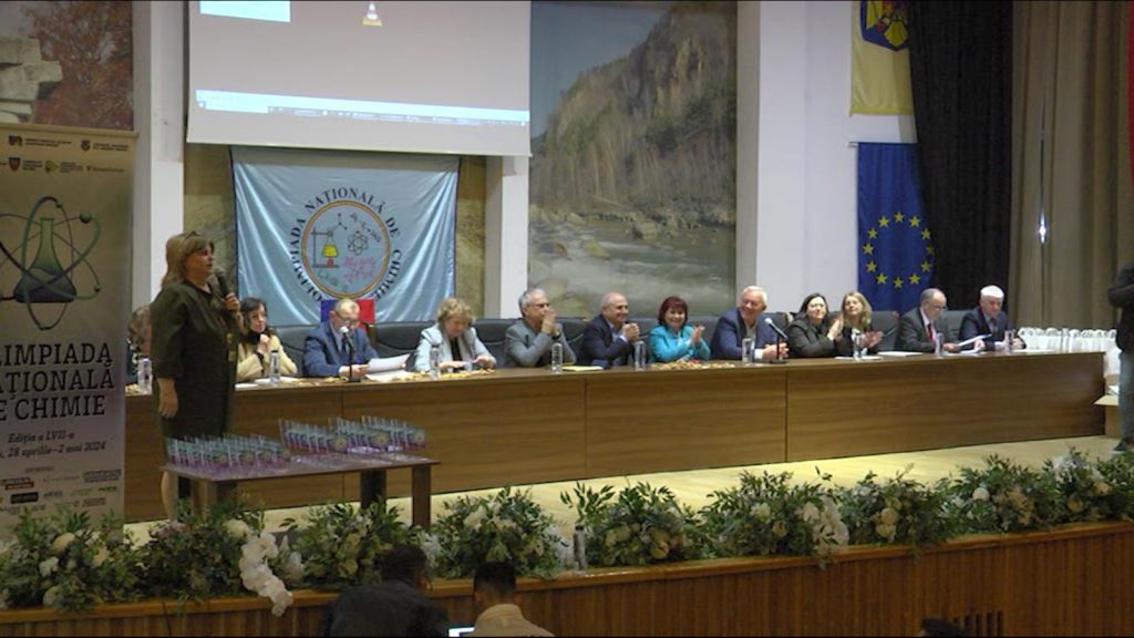 (VIDEO) Premiile pentru olimpicii la Chimie au fost dublate. Cine a fost generosul sponsor