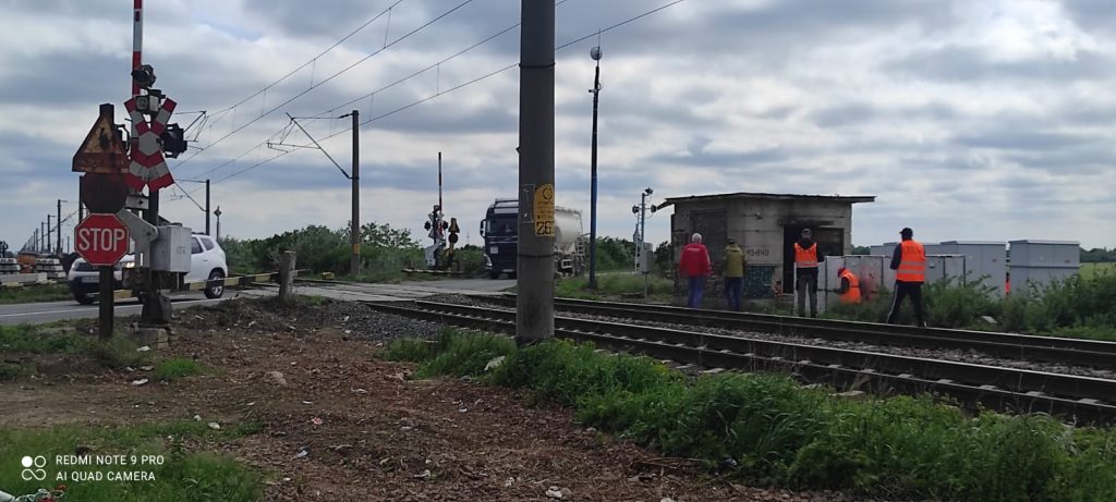 (FOTO) Restricții de circulație pe drumul spre Brăila. Trafic deviat zile întregi