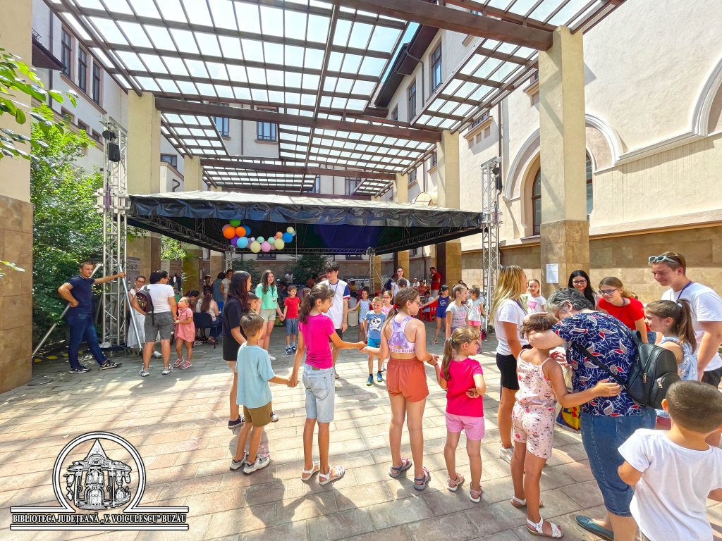 Copiii din Buzău, așteptați la “Ludoteca din grădină”. Se anunță o lună de distracție și voie bună