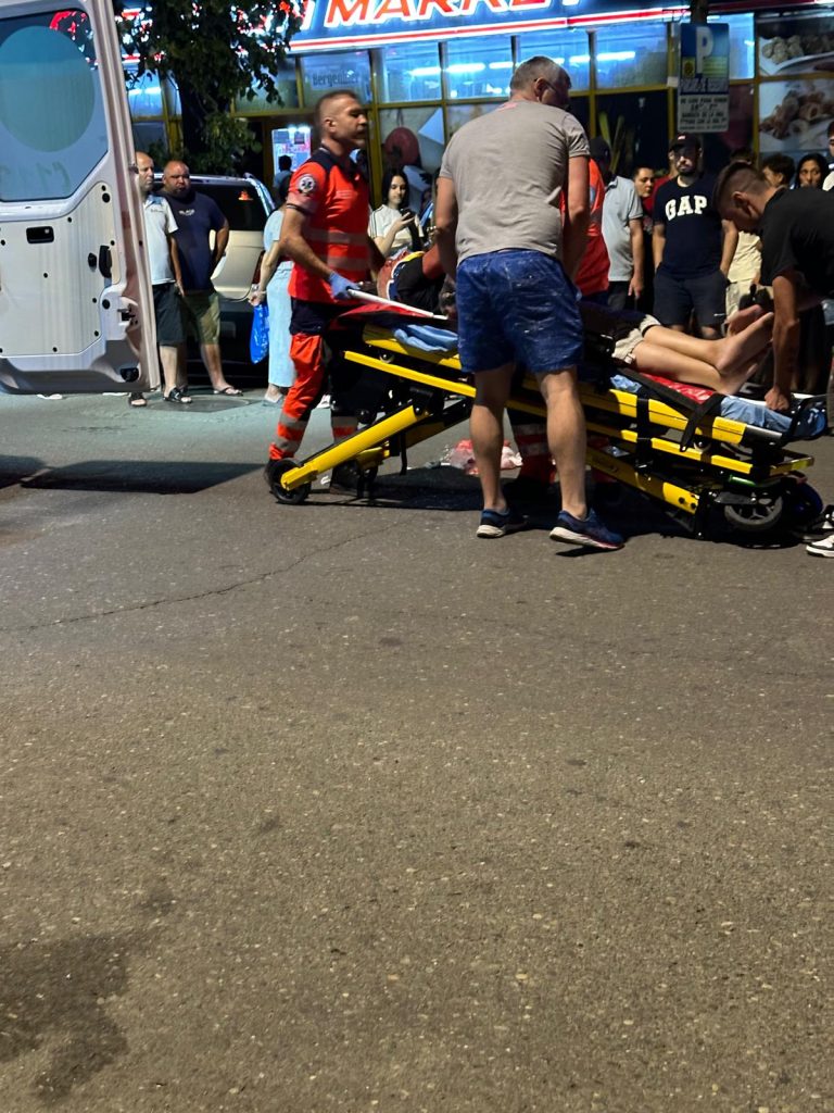 Buzoian grav rănit după ce a căzut de pe trotinetă
