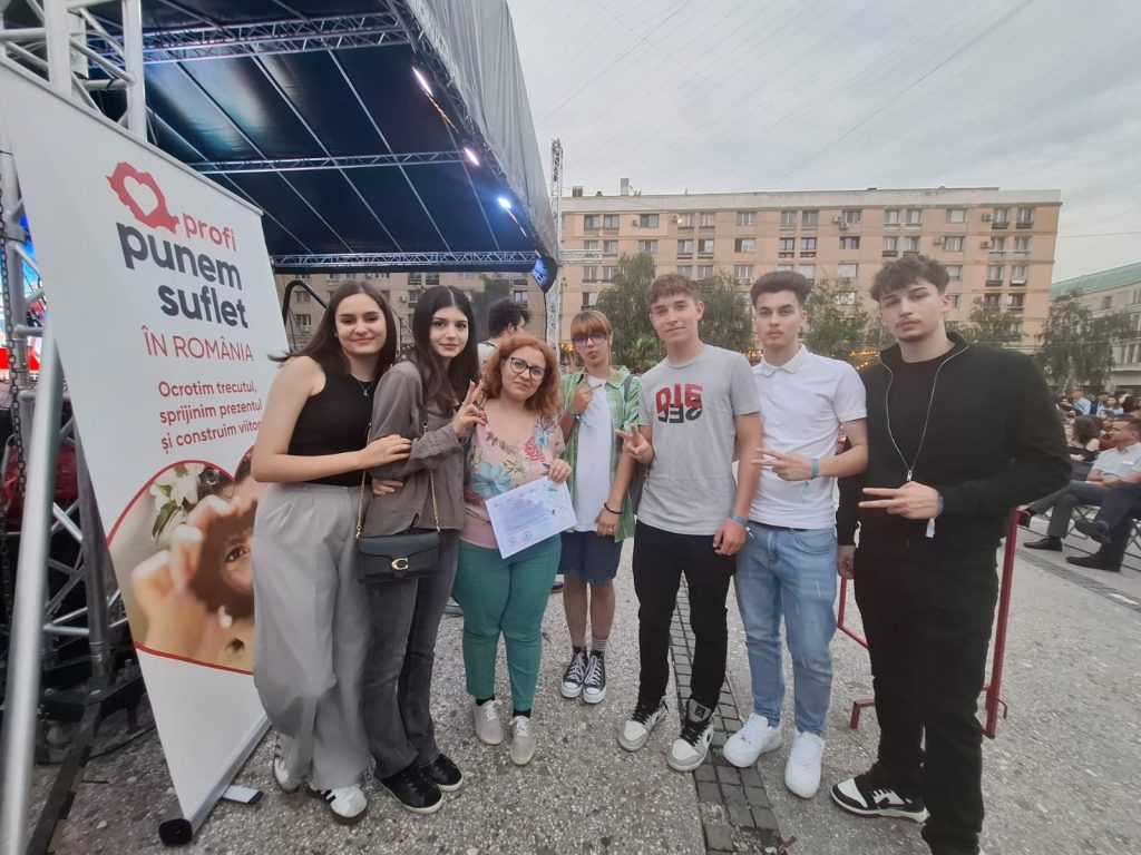 (video) Liceenii de la ”Marghiloman”, în cursa pentru premiul de popularitate al Festivalului Boovie. Pot fi votați și AICI!