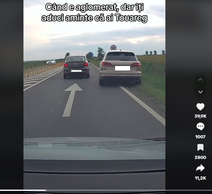 (VIDEO) Manevră halucinantă pe E85! Cum a ales să circule șoferul unui Touareg a stârnit reacții în lanț