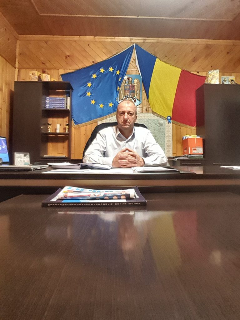 (Video) Primul primar din Buzău care și-a preluat mandatul câștigat în iunie