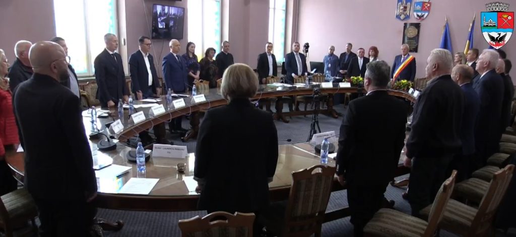(Video) Ziua jurământului pentru doi consilieri locali. Miniparlamentul buzoian încă nu este complet