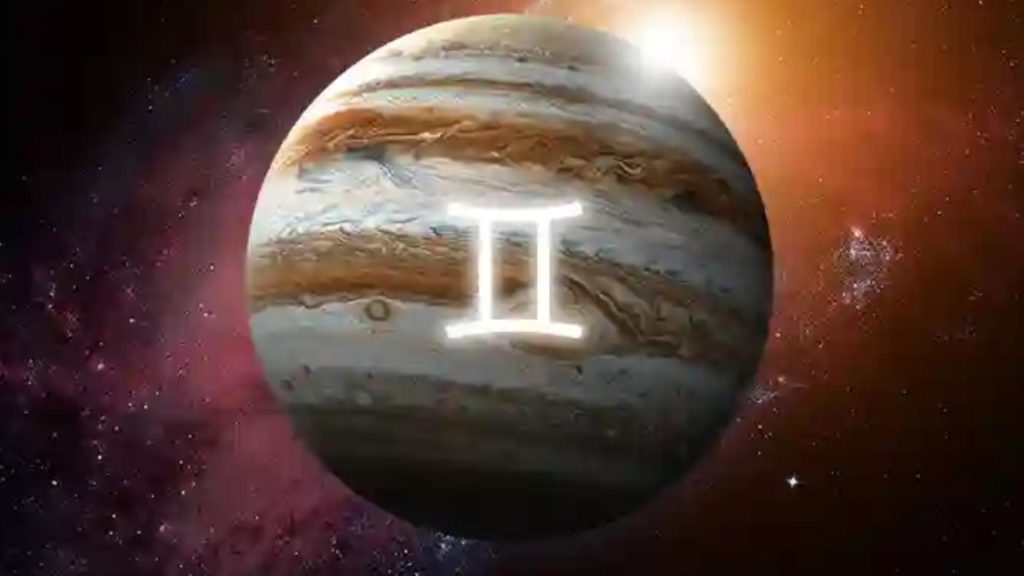 Jupiter retrograd până pe 4 februarie. Cum sunt afectate relațiile de această mișcare