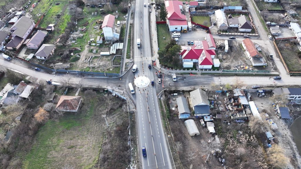 Atenție, șoferi! Lucrări pe DN2 și DN1B