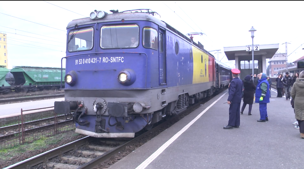 Trenul Unirii a trecut aproape neobservat pe la Buzău. Totuși, ceva i-a neliniștit pe călători