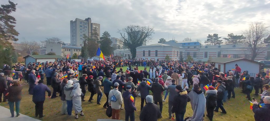 Joc și liniște socială, în curtea I.C Brătianu, de Ziua Unirii Principatelor Române