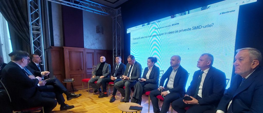 (FOTO+VIDEO) Despre deșeuri, amenzi și…mici probleme spinoase. Lideri politici actuali, în vila lui Marghiloman