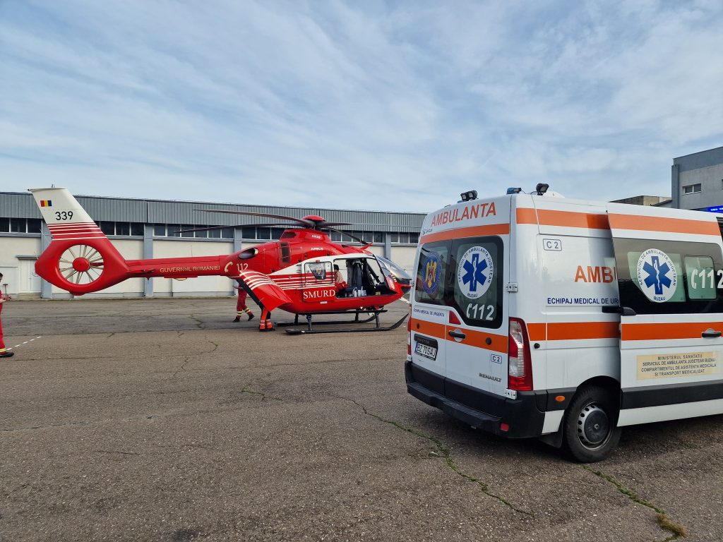 Fetița rănită în accidentul de sâmbătă, de pe DN2, este în comă. Surse medicale: „Se așteaptă o minune”