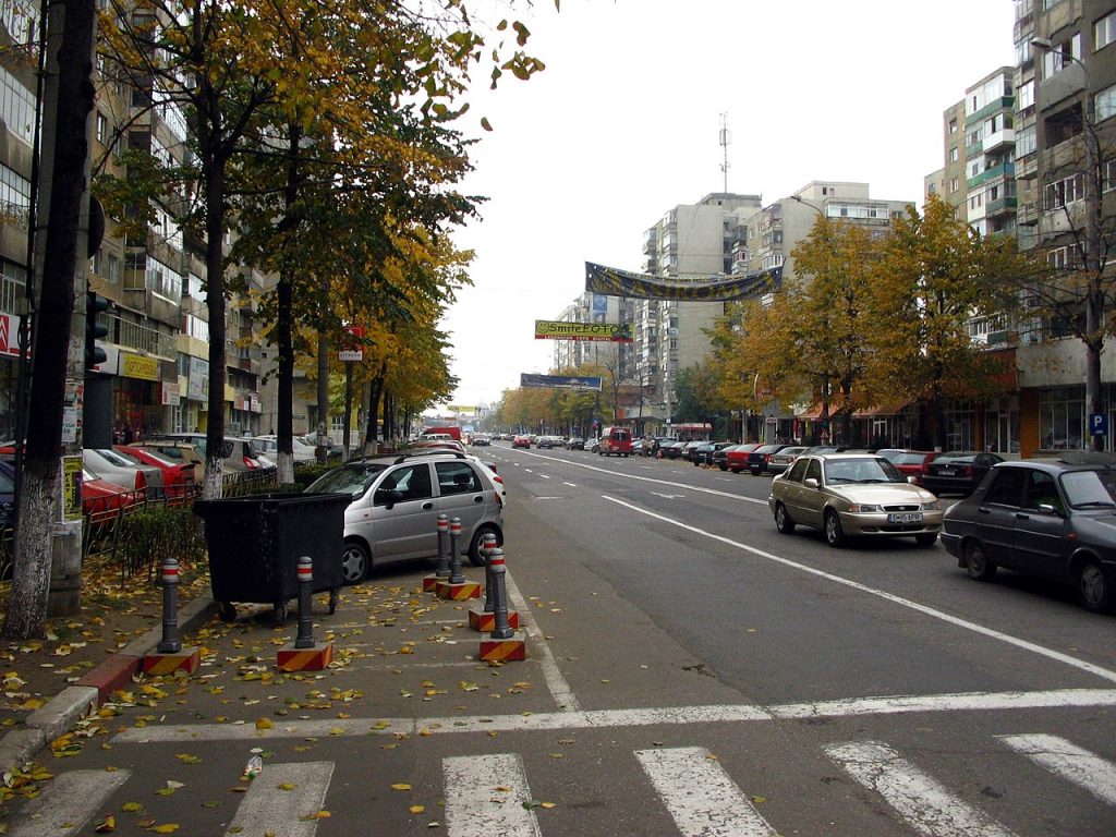 Străzile din municipiul Buzău, nemăturate o zi pe săptămână. Măsura se aplică chiar și în timpul verii