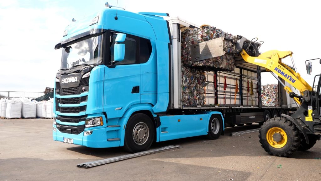 (Video)Grijă față de mediu. GreenGroup implementează soluții sustenabile în transportul materialelor reciclate(P)