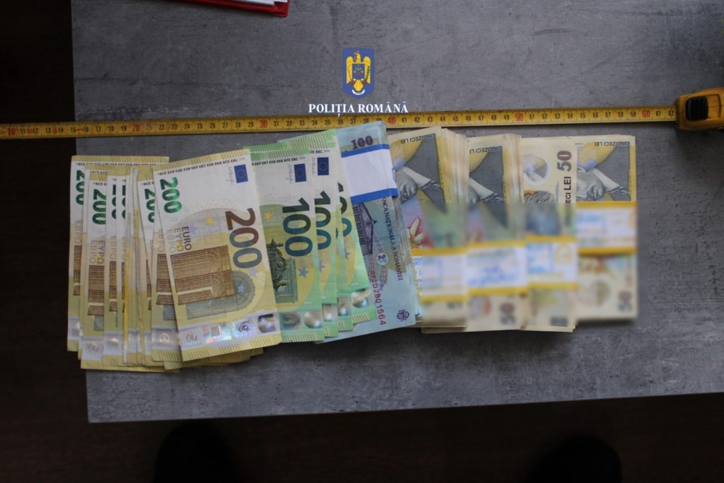 (FOTO&VIDEO) Cum au reușit două buzoience să stoarcă de bani mai mulți români plecați în Anglia