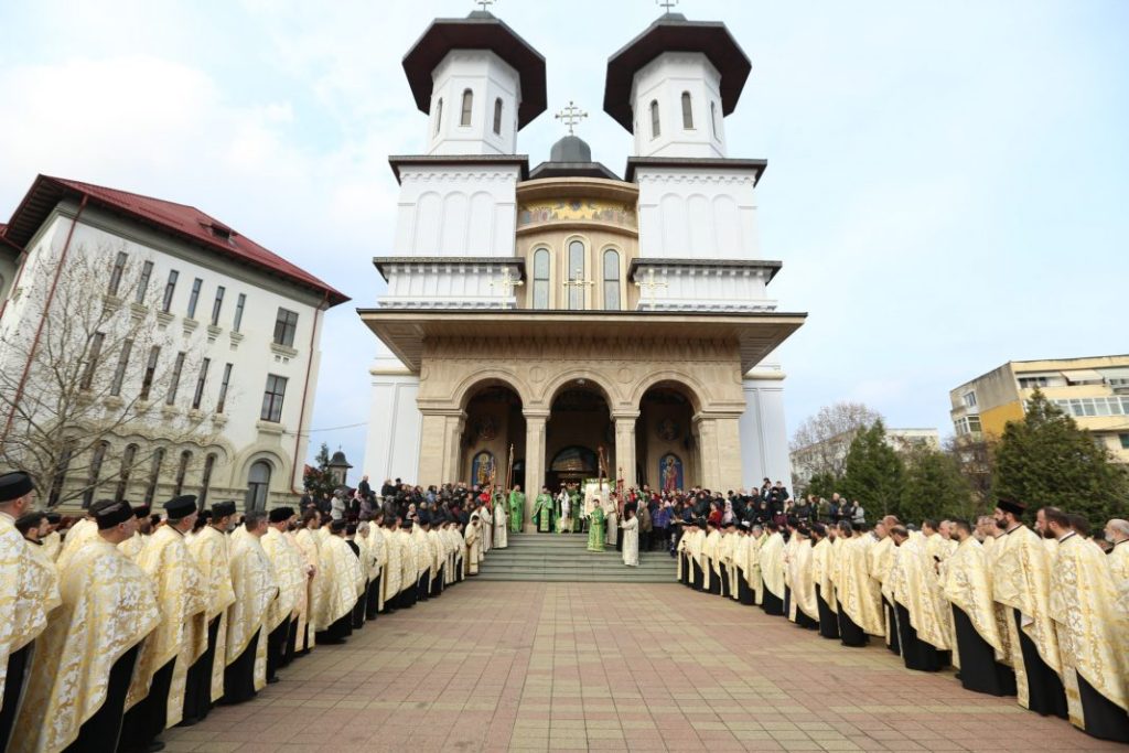 Buzoienii, așteptați la tradiționala procesiune de Florii. Traseul urmat de credincioși