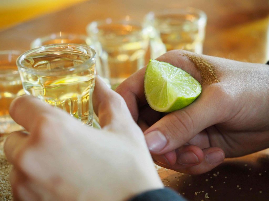 (P) Tequila – simbolul vibrant al petrecerilor cu suflet latin