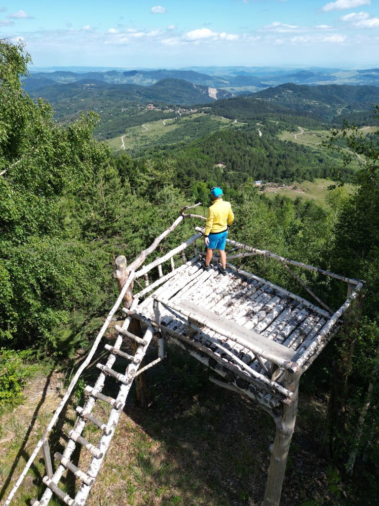 (Video) Drumeție spre liniște și panorame superbe. Traseul complet