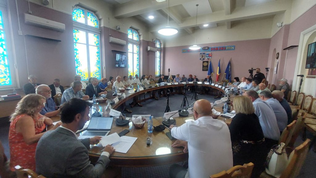 Ultimul pe lista cetățenilor de onoare ai Buzăului, un fost diplomat suspectat de propagandă legionară