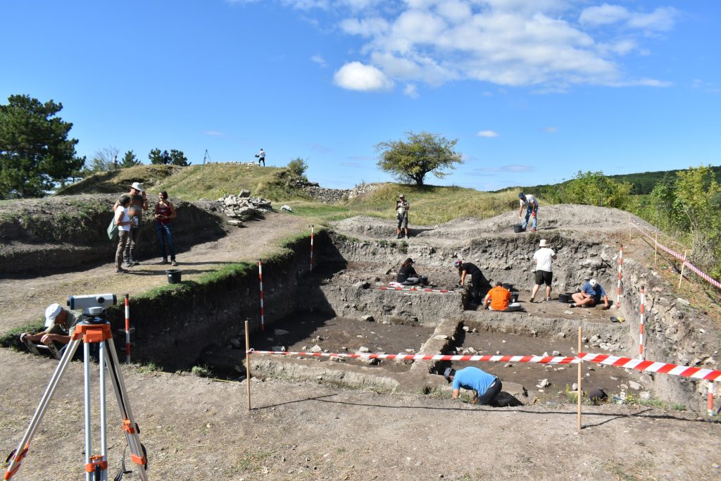 Buzoienii, invitați la o călătorie în timp, de la neolitic la epoca dacică