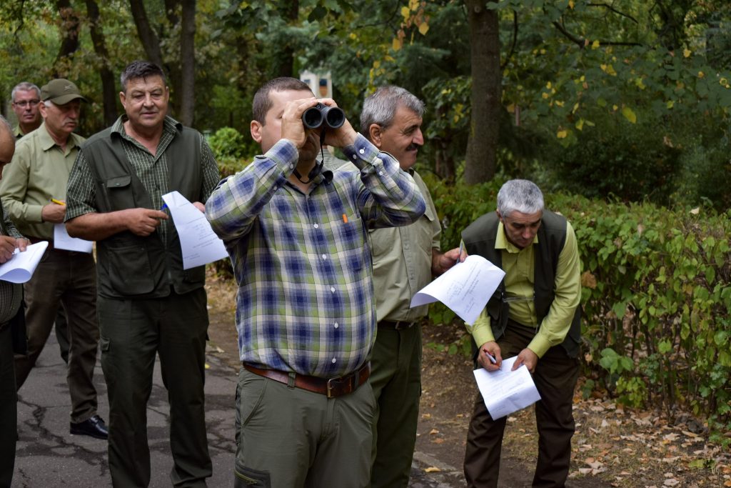 (FOTO) Cine e cel mai bun pădurar din Buzău? 21 de profesioniști și-au testat măiestria în natură