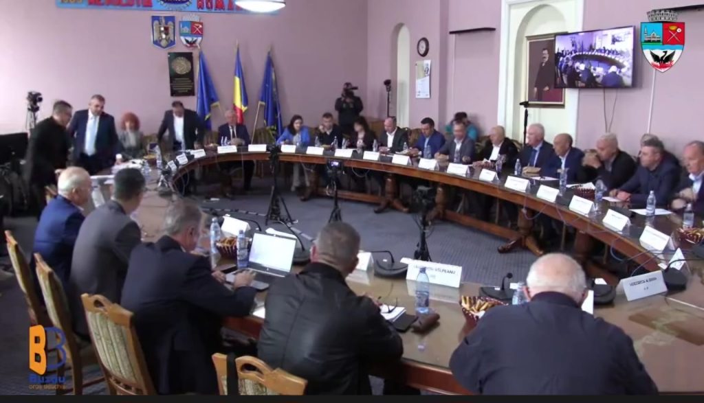 (VIDEO) Terminară cu Parisul! Buzoienii, spre cultura Māori! S-a votat brigada Voluntarii Pomilor, înapoi la corcoduși! Model neo zeelandez