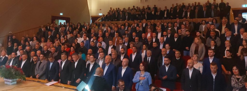 (VIDEO&FOTO) Întâlnit, votat, Ciolacu candidat! Cum a decis PSD Buzău candidatura la Consiliul Județean. Ciolacu: ”Mă întorc acasă. Sper să-i conving și pe buzoieni că merit acest loc!”