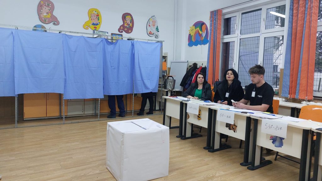 Primele rezultate ale scrutinului de astăzi! Vezi, AICI, cine se află pe primul loc!
