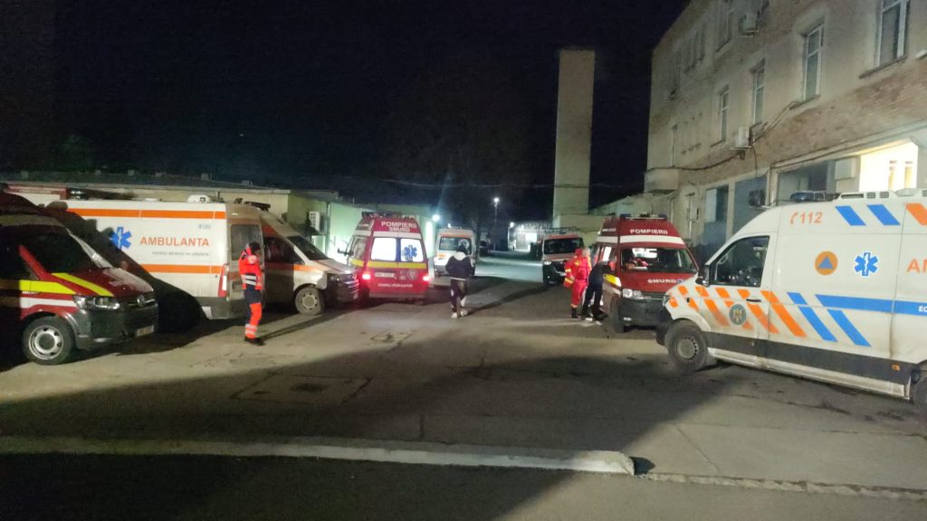 (FOTO) Sute de buzoieni la spital, de Crăciun. Care au fost motivele