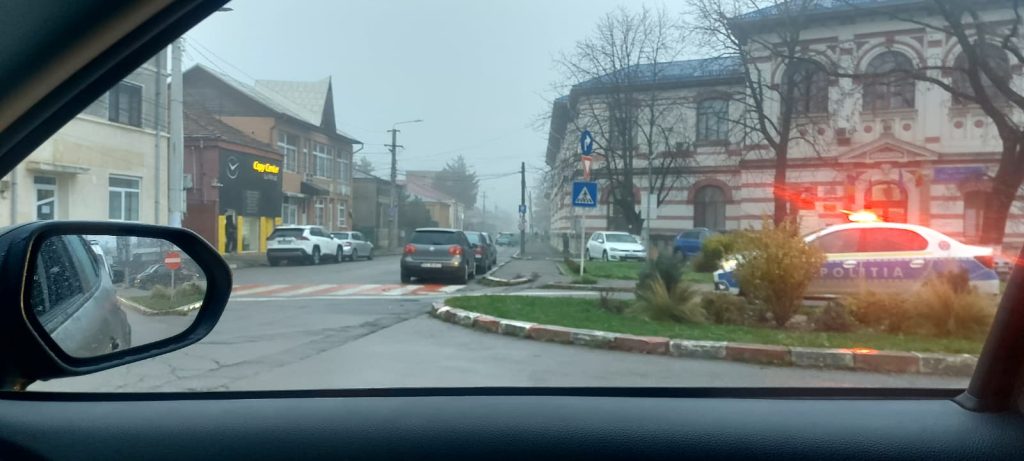 BREAKING NEWS! Elevi loviți pe zebră