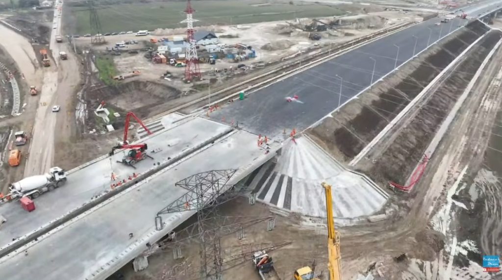 Mobilizare exemplară pe șantierul A7 Focșani-Adjud! Se deschide până de Crăciun?