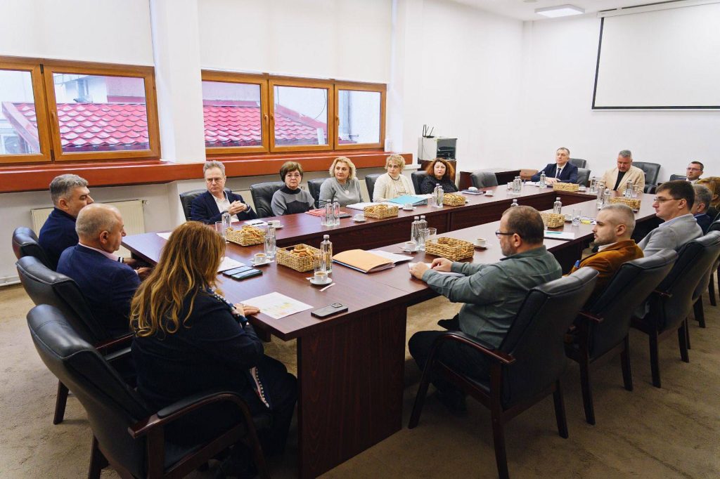 S-a bătut palma! Care este primul spital care va colabora cu Universitarul. Schimbările anunțate de Ciolacu