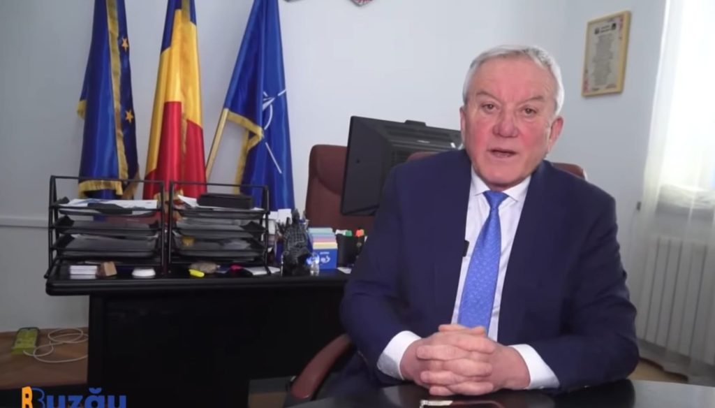 (VIDEO) Primarul Toma, scapă boii! Vorbește despre o “curățenie din toate punctele de vedere” pe care o va face! Mulți se simt amenințați