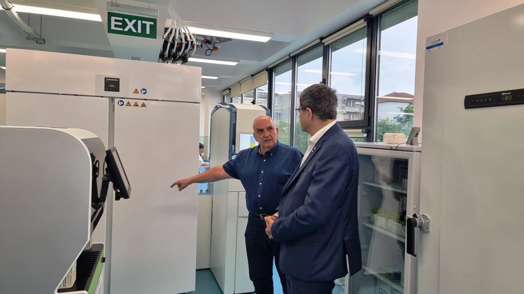Cum va arăta consorțiul care va reuni spitalele buzoiene. Managerul care a schimbat sistemul medical din Oradea, în această seară în direct la Focus TV
