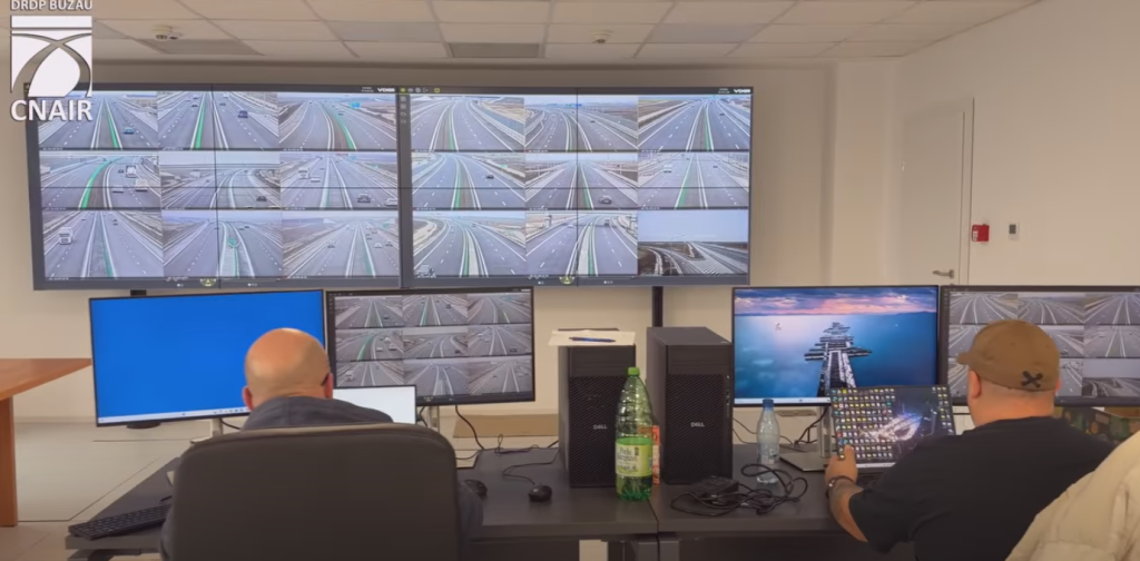 REVOLUȚIE PE A7: Mesaje de alertă direct în boxele mașinilor! Ce este „radioul de autostradă” și cum îi va ajuta pe șoferi